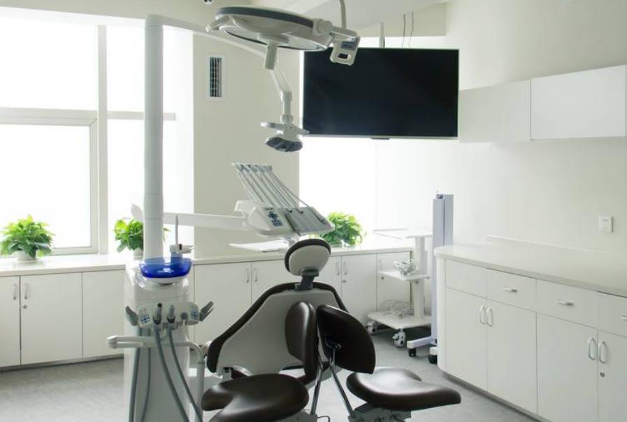 二、上海瑞泰口腔医院价格表与项目分类