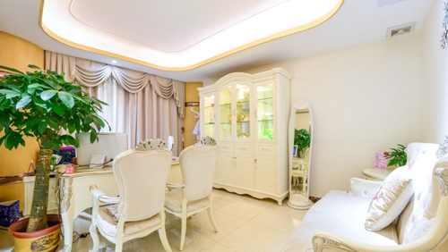 四、佛山曙光金子口腔根管治疗价格有优惠吗?多种渠道可享优惠