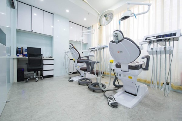 四、沈阳和平区于建齿科的口碑与用户评价