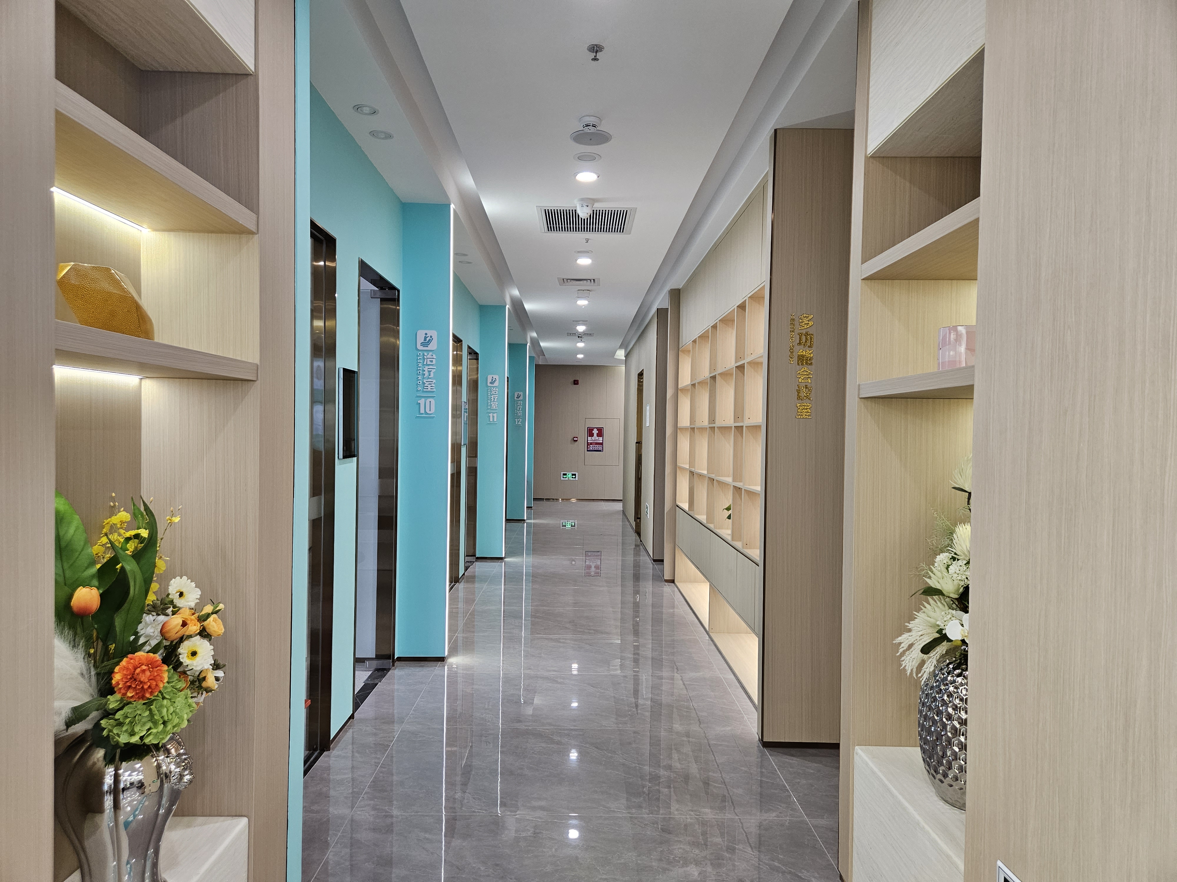 二、深圳一欣口腔医生团队：经验与技术并重