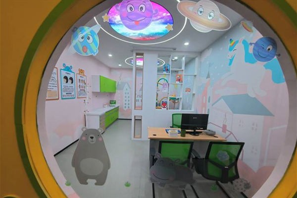 洛阳市牙科推荐：植得口腔种植8000元起、中诺医院立得用技术、九龙口腔正畸价格透明更