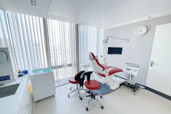 八、深圳慈恩口腔