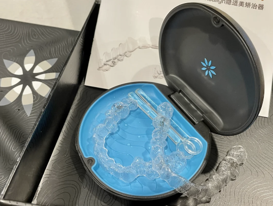 一、奥美科隐形矫正的技术原理与核心优势