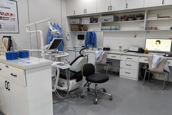 一、郑州唯美口腔在哪：7大分院地址与交通全攻略