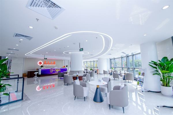 二、广州广大口腔官网地址与联系方式解析